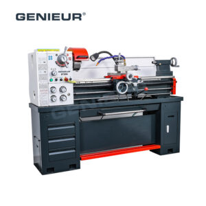 Bench Lathe Machine With Saddle for Repair