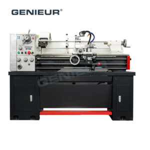 BT320 Metal Turning Lathe for Processing