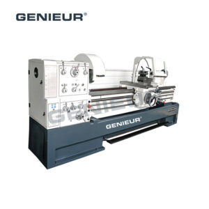 560mm Rapid Feed 80mm/105mm Spindle Bore Manual Lathe Machine for Metal Working